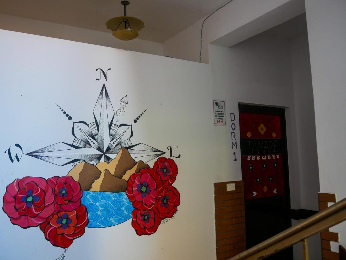 The Galley Party Hostel Szkodra Zewnętrze zdjęcie