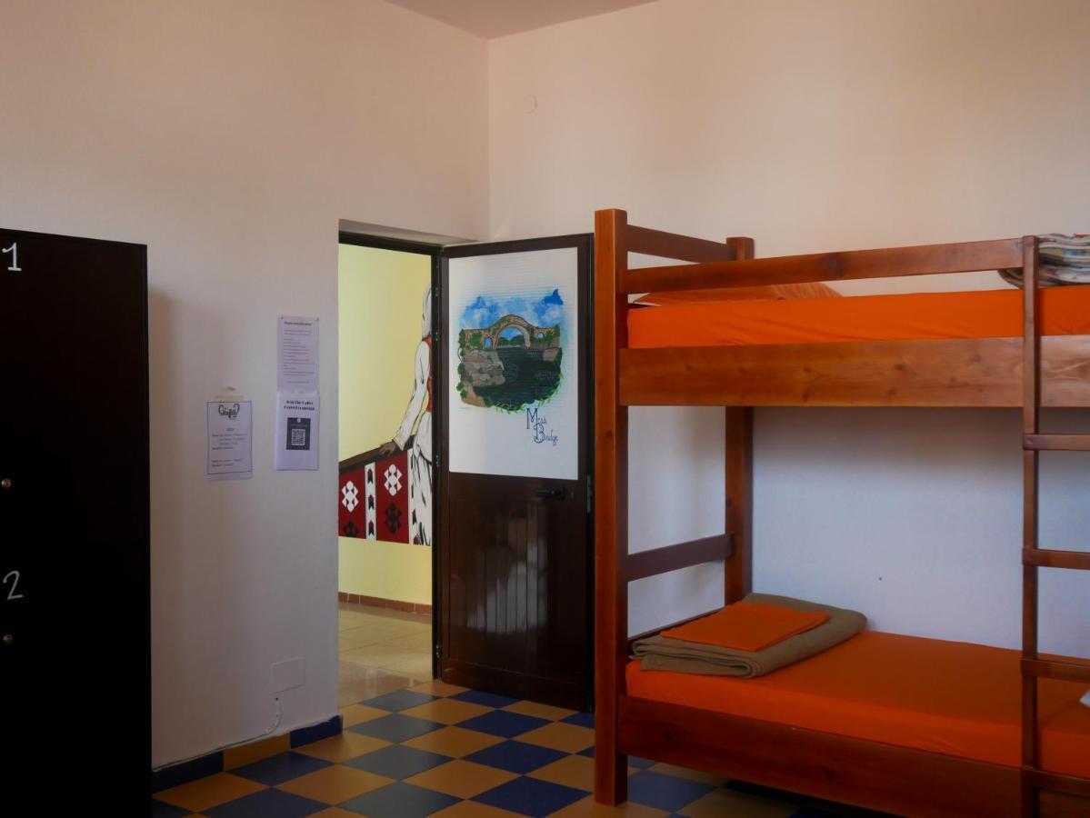 The Galley Party Hostel Szkodra Zewnętrze zdjęcie