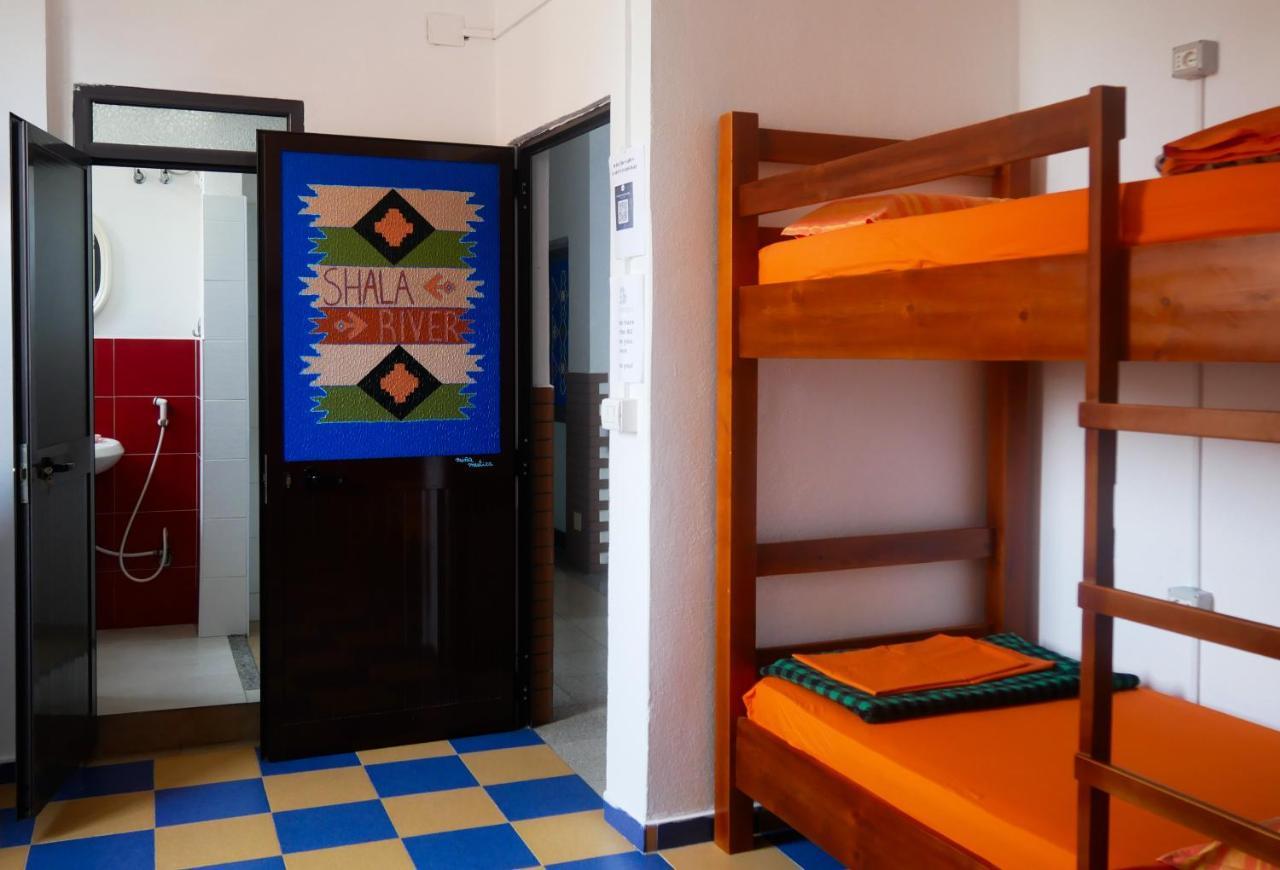 The Galley Party Hostel Szkodra Zewnętrze zdjęcie