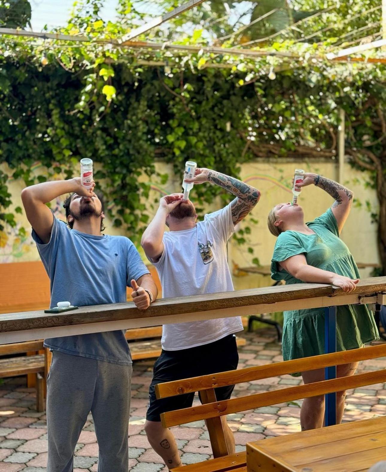 The Galley Party Hostel Szkodra Zewnętrze zdjęcie